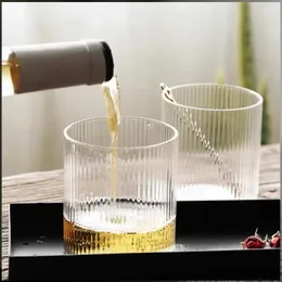 ワイングラス4PCSリップルウイスキーガラスカップ垂直ラインコーヒー透明なビールマグ