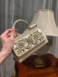 Mini bolsa de bolsa de banquete Bolsa de designer de bolsa de alta qualidade de couro genuíno bolsa feminina bolsa de jantar bolsa de bolsa de bolsa de bolsa de bolsa de bolsa de bolsa de bolsa de bolsa de bolsa de bolsa de bolsa