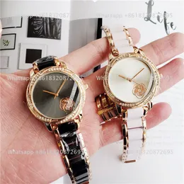 Com o Luxury Logo Brand Watches Women Girl Diamond Flower Style Steel Band Quartz Wrist Watch Cha 20