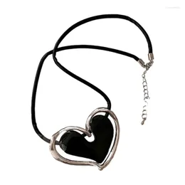 Pendant Necklaces M2EA Stylish Heart Necklace Delicate Short Rope Choker Neck Jewelry Alloy Material For Party