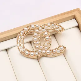 9045fashionable pearl brooch temperament women's diamond brooch gold and silver letters Christmas holiday gift