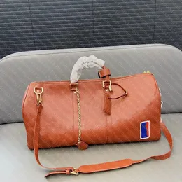 Seyahat Çantası Erkekler Duffle Bag Kabartmalı Havaalanı Çanta Erkekler Totes El Bagaj Deri Çantalar Büyük Çapraz Vücut Tasar Tasarımcı Moda Çantaları 55cm