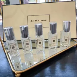 Hot Sales Jo Malone London Parfüm Set 9ml 5pc Geschenkbox Englische Birnen Meersalz Wild Bluebell Parfum Cologne 5 in 1 Kit langlebig Geruchsduftspray hohe Qualität