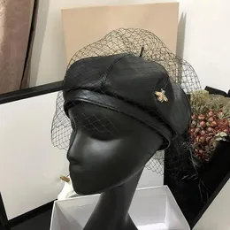 Berety jesienne zimowe pu skóra beret kobiety vintage pszczoły siatka welonowa dynia zwykła cała mecz kapelusz żeńska czapka czapka dziewczyny prezent 230821