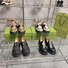 Sonbahar Loafer Tuval Ayakkabıları Elbise Ayakkabı Net Ünlü Arı ile Küçük Deri Ayakkabı Platformu Kadın Ayakkabıları Oxfords Ayakkabı 03