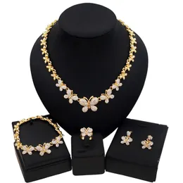 Yulaili Hochwertige Kristall -Strass -Stützsteine ​​Gold plattiert Halskette Legierung Metall Hochzeit Xoxo Butterfly Design afrikanische Schmucksets Z0009255y