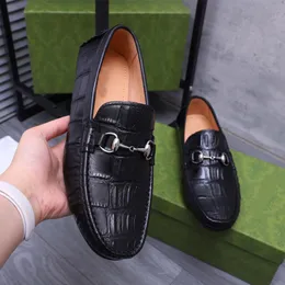 Men's Dress Shoes 2023 Formal Genuine Leather Handmade Slip On Loafers Male Brand Desiger Brouge Party Formal Wedding Flats Size 38-44