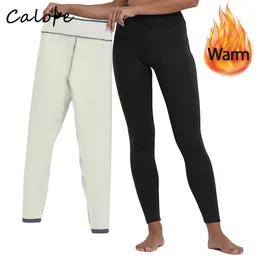 Yoga kıyafeti sonbahar kış kalın tozluklar yoga pantolon moda katı ince pantolon termal içi bayan polar sıcak tozluk termo 230818