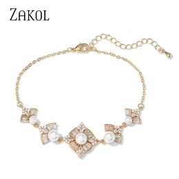 チャームブレスレットZakol Luxury Imitation Pearl Adaginable for Women Geometric Square Zirconia Chain Link Bracelet Wedding Jewelry 230821