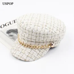 Berets Uspop Women Hats Tweed Plaid Sboy Caps Chain Flat Top Visor Cap Vintage военная женщина осень зима 230821