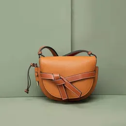 Роскошные дизайнерские сумки по кроссовым мешкам Pochette Cheate Bag кожаная сцепление многоцветные сумочки Женские кошельки на плече мини -тота