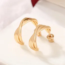 Hoop kolczyki Huitan Modern Office Ear Ear Metal Gold Kolor moda wszechstronna dla kobiet oświadczenie biżuterii