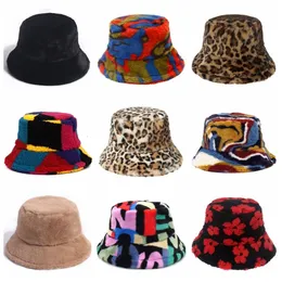 Szerokie brzegowe czapki wiadra czapki zimowe wiadra kapelusz damski moda lampart panama ciepłe czapki żeńskie vintage faux fur rybak czapki dla kobiet upuszcza 230821