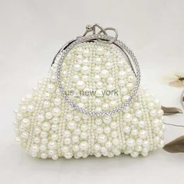 Kvällspåsar mode vit plast pärla hobos damer koppling väska eleganta kvällspåsar påse mjuka små handväskor kvinnliga bröllop brud kopplingar hkd230821