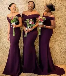 2023 Regency African Off the Shoulder Satin Long Bridesmaid Dresses Ruched Sweep Train Wedding Guest Maid of Honor Dresses klänningar