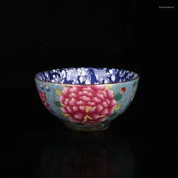 Chińskie porcelanowe master -master z zielonym tłem i złotym jedwabem