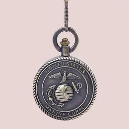 Pocket Watches Qualität Bronze Antique US Marine Corps Flagge geprägte Quarzkette Anhänger Herren Sammlung