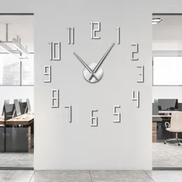 Orologi da parete Design moderno grandi numeri Orologio fai da te Simple Numerali Adesivi Effetto specchio Minimalista Art Bedro Dish decor