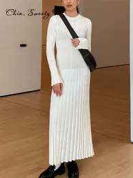 Basic Casual Dresses Elegant Knitted Pleated Maxi Dres 2023 Spring Ribbed O neck A line Female Lace Up Apricot Fashion Robe 230822