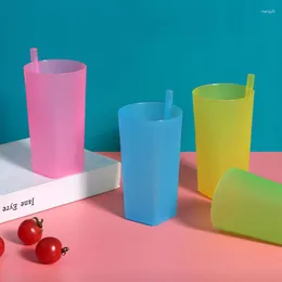 زجاجات مائية 1 PCS Kid Kids Kity Baby Sip Cup مع بنيت في قش قش شرب زجاجة بلاستيكية من فئة الطعام الصلبة