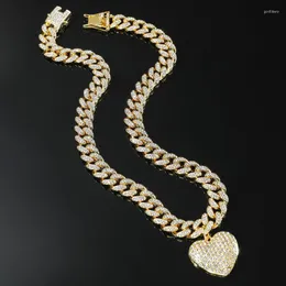 Anhänger Halsketten Hip Hop Hop Out -Strass -Kubanverbindungskette Gold Silber Farbe Herz Halskette für Männer Rapper Schmuck Geschenk