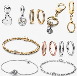 2023 NYA CHARMS BEADED MARKLET FÖR KVINNA VEALNAIL KEYCHAIN ​​FAMILY LOVE Pendant DIY Fit Pandora Signature Interwined Chain Armband Halsband Designer smycken