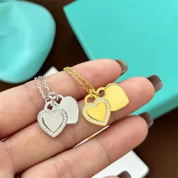 Designer Luxury Pendant Necklaces Sparkling Diamond Golden Letters Charm Necklace Women Casual Trendy 925 Silver Hearts Necklaces Jewelry