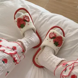 Tofflor M126 Spring och Autumn Sweet Strawberry Soft Bottom Four Seasons Linen Sandals Girl Heart Home Mute Cotton Flat Hem