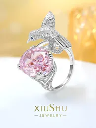 Wedding Rings Luxury niche design hummingbird pink diamond silver open ring high carbon versatile fashion personality for women 230822