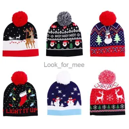 Jultecknad patteren stickad beanie unisex snöflinga Santa älg pom stickad hatt julklapp vinter varm hatt hkd230823