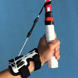 Badminton setzt professionelle Tennistrainer -Übungsballer -Ballmaschine Sporttraining Tool Selfstudy Richtige Handgelenkposition Accessoires 230822