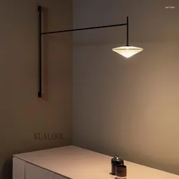 Duvar lambası Postmodern Minimalist Işıklar Tasarımcı Sanat Dekorasyon Oturma Odası Arka Plan Sconce Led Yatak Odası Eklenti Lambaları