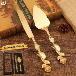 European-style Golden Retro Knife and Server Set Hollow Out Pizza Shovel Cake Dessert Knife 2Pcs Wedding Birthdays Gift Set HKD230812