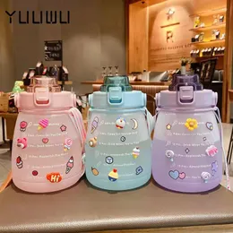 Vattenflaskor 1300 ml SPORTS CUP Plast Summer Portable stor kapacitet Student Kawaii Straw Gradient Color