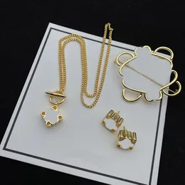 Pendant Necklaces Designer Cube Brooch for Women Men Stud Earring Anagrams Necklace Luxurys Earrings Sterling Silver Brooches Design Jewelry Mens Choke