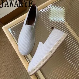 Klänningskor Jawakye Men's Lazy Loafers Round Toe Slip-on Casual Business Shoes Straw Woven Sole Flat Beach Walk Shoes Driving Shoes For Men 230822