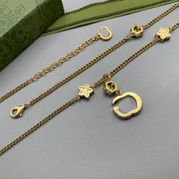 Kvinnor klassisk vintage halsband ihåliga färgglada diamanter blomma fjäril koppar kedja halsband underbara eleganta smycken