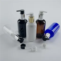 Bottiglie di stoccaggio bianco 250 ml x 24 pompa di lozione con colletto in oro argento bottiglia vuota di plastica per shampoo gel di doccia in sapone liquido