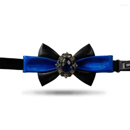 Bow Ties Fashion Slipsa Groom Leather Diamond Packet Square Wedding Födelsedagsfest gåvor Elegant fjärilsgarn Gravata slips