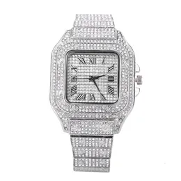 Zegarek na rękę mrożone kobiety mężczyźni Watch Square Diamondd Black Liczby Kwarc Luksusowy hip hop nadgarstka zegarki Roman Clock Masculino 230823