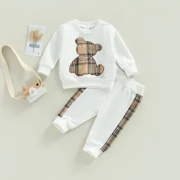 Rompers 024M Baby Girls Autumn Clothes born Toddler Long Sleeve Plaid Bear Pattern Tops Sweatshirt Pants Outfits Tracksuits 230822