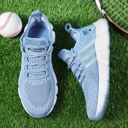 Рост обуви для обуви мужские тренеры модная теннисная обувь три полосы сетчатые кроссовки Man Summer осень клина