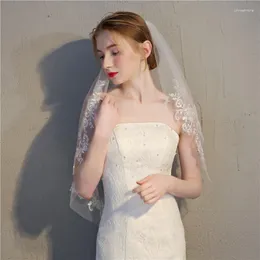 Bridal Veils 2023 Veil Elegant Short Wedding Ivory Lace Two-Layer With Comb Accessories