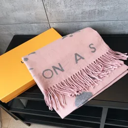 Designer Scarf For Winter V Women Wool Mens Long Shawl Fashion Classic Letter Cashmere Scarves With Box