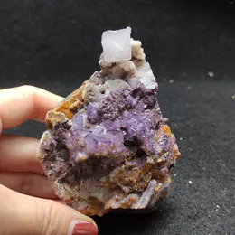 장식 인형 26GATURANTURAL PURPLE FLUORITE CRYSTAL QUARTZ 미네랄 시편 암석 후광 에너지 치유 가정 장식 장식품