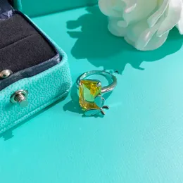Designer Luxury Silver Ring Oval Cut 3Ct Diamond CZ E NGAGEME IN RINGS DE MEMININHO PARA MUNIES
