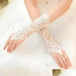 Rękawiczki ślubne 2022 Koronki bez palców Flower Biała czarna dziewczyna akcesoria imprezowe CPA226 B0523 DROP DOBRYWA DHGIX