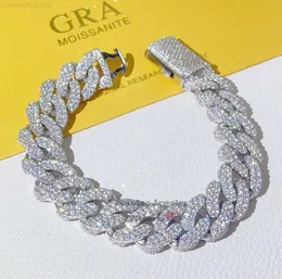New Arrival Stock Ready to Ship Hip Hop 23mm Solid 3d Side Iced Cuban Link Bracelet with Moissanite Diamond