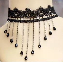 Цепи готические изысканные черные кружевные ожерелье Хрустальная кисточка для кисточки с воротничкой мода