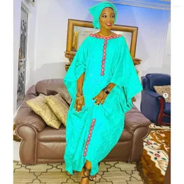 Roupas étnicas 2023 Nigeriano original Bazin Riche Dress Big Size Robe Africano Dashiki Mulheres Casamento Vestidos de festa no noivo com lenço